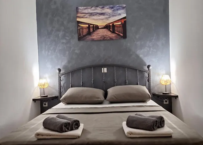 M & M Semesterbostad *