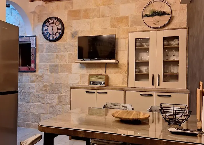 M & M Vikendica Bibinje